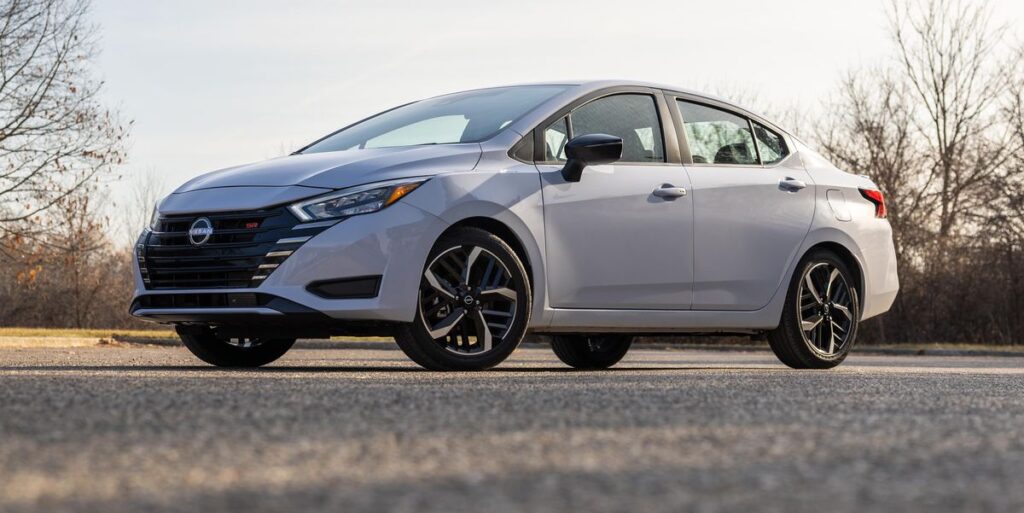 2023 Nissan Versa Sedan